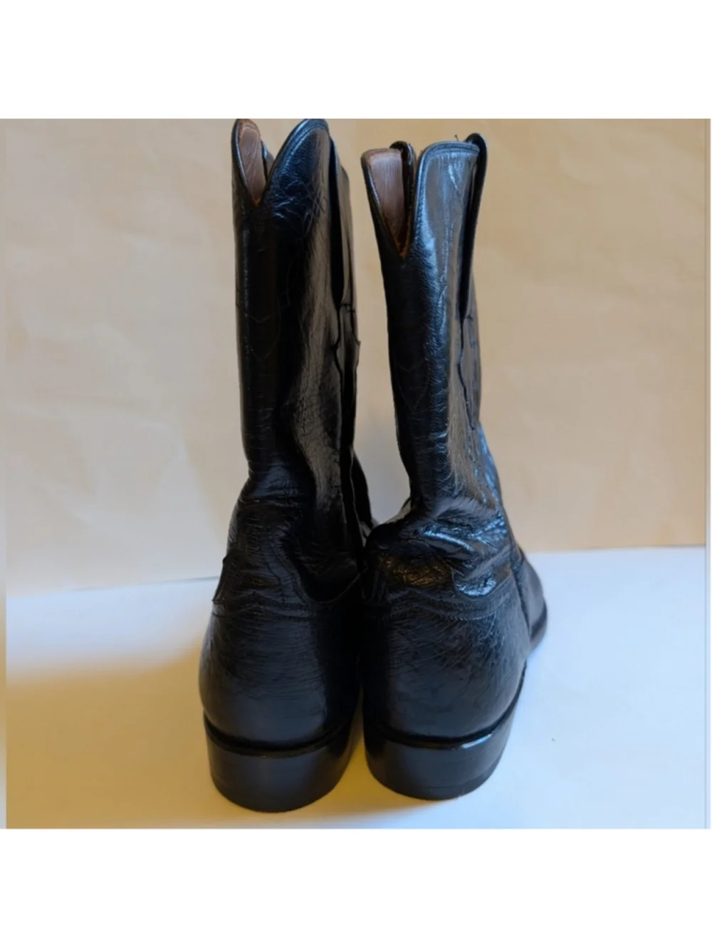 Lucchese vintage boots in black ostrich leather size 8 in VGUC Made in USA